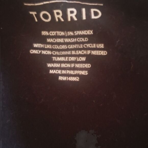 TORRID Black Camisole w adjustable straps - Picture 3 of 3